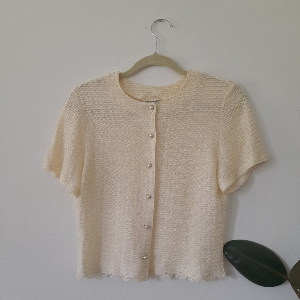 Vintage Short-Sleeved Ivory Ruched Caridgan